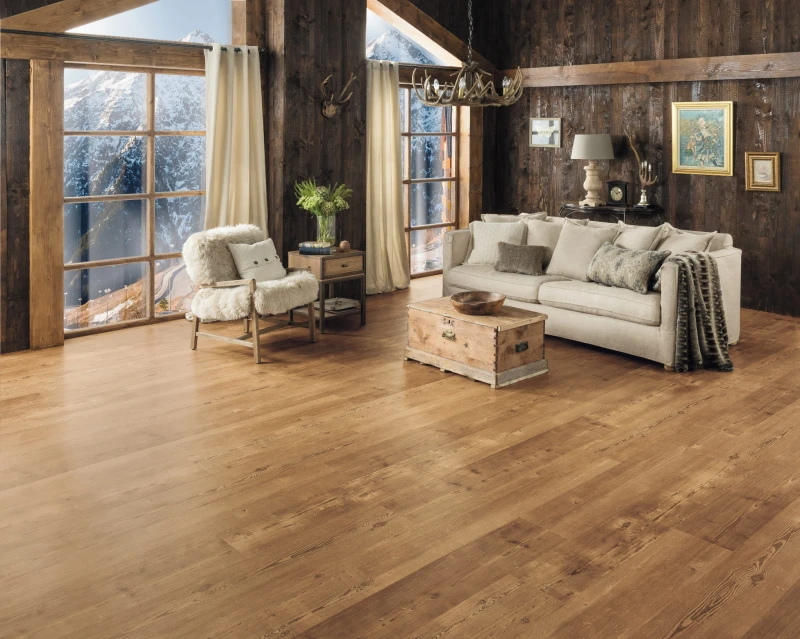 LLP305 Reclaimed Heart Pine Chalet LS1 CM.jpg