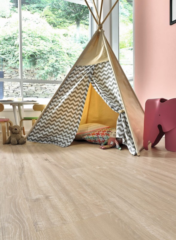 LLP306 Pearl Oak Living Room Cameo3 CM.jpg