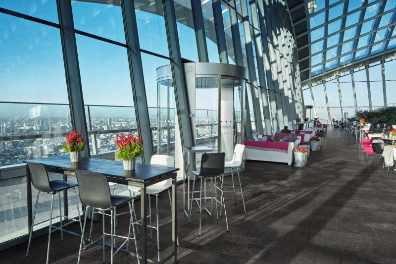 SP218 Lutum AF01 3mm WaitingLounge LS_CM.jpg