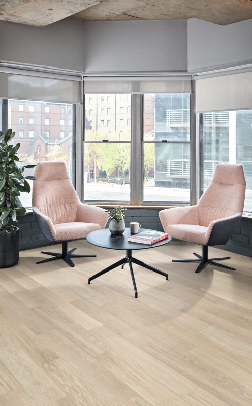 KP154-7 DutchLimedOak EducationOfficeSeating P1_CM.jpg