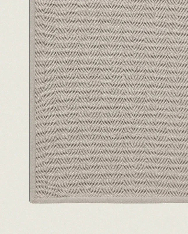 4f0cdc0f159bbc6eba4fe237ed1e3408