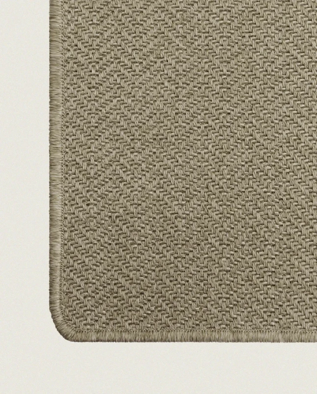 04837551d204d05396679645c9e6a8d7