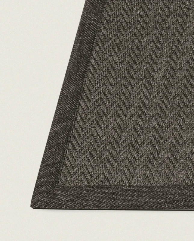 9b41cbbbcdfd285bae2bb66a255ea7f7