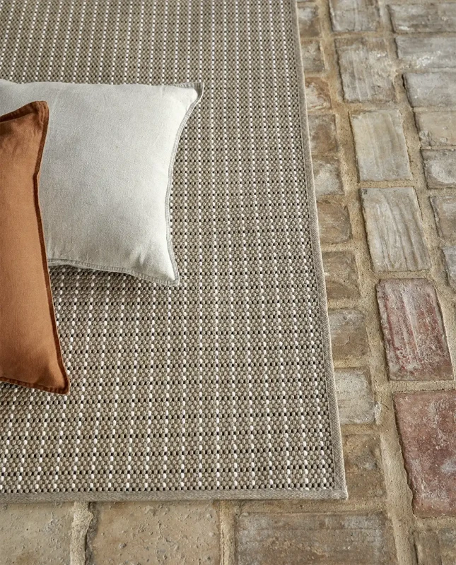 8d297020edb83ac27b58f64aea537a6c