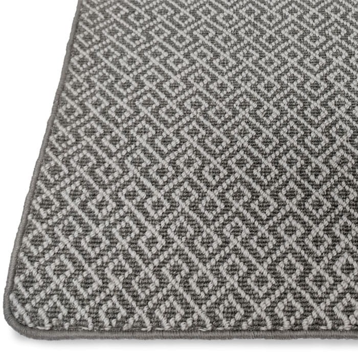 b67ccee16e1e7694bdc516bba228c253