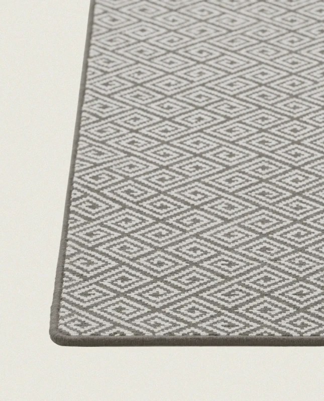 eec2c8f1aef0bdd4a5d3167f0b4547c3