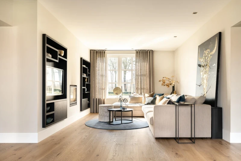 4af8742b7216b681490a806d7bf33103