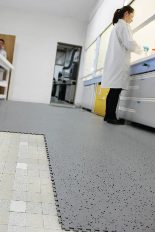 5fc14ac65ffaeaf24f5460f76186b6bf