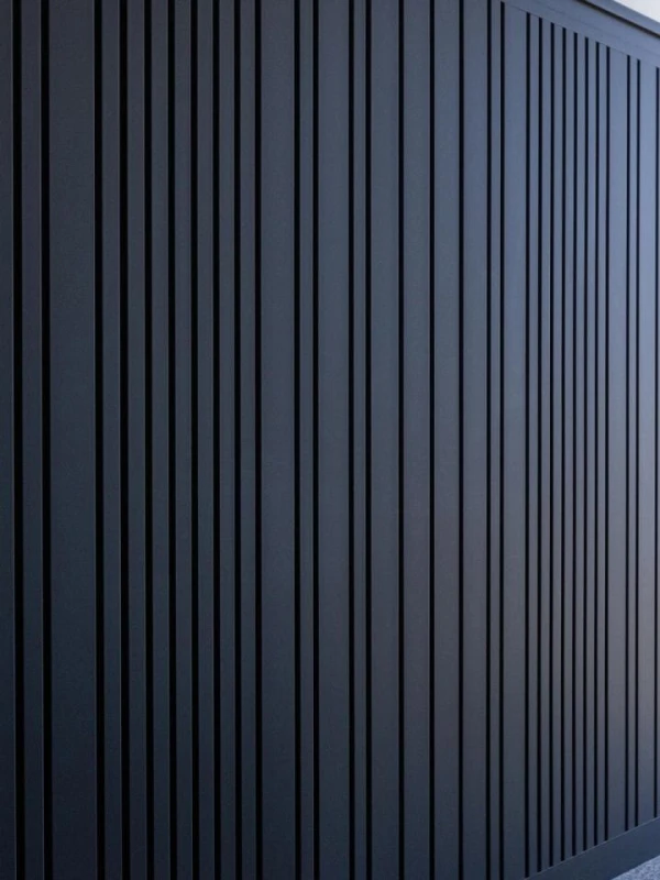 225654
